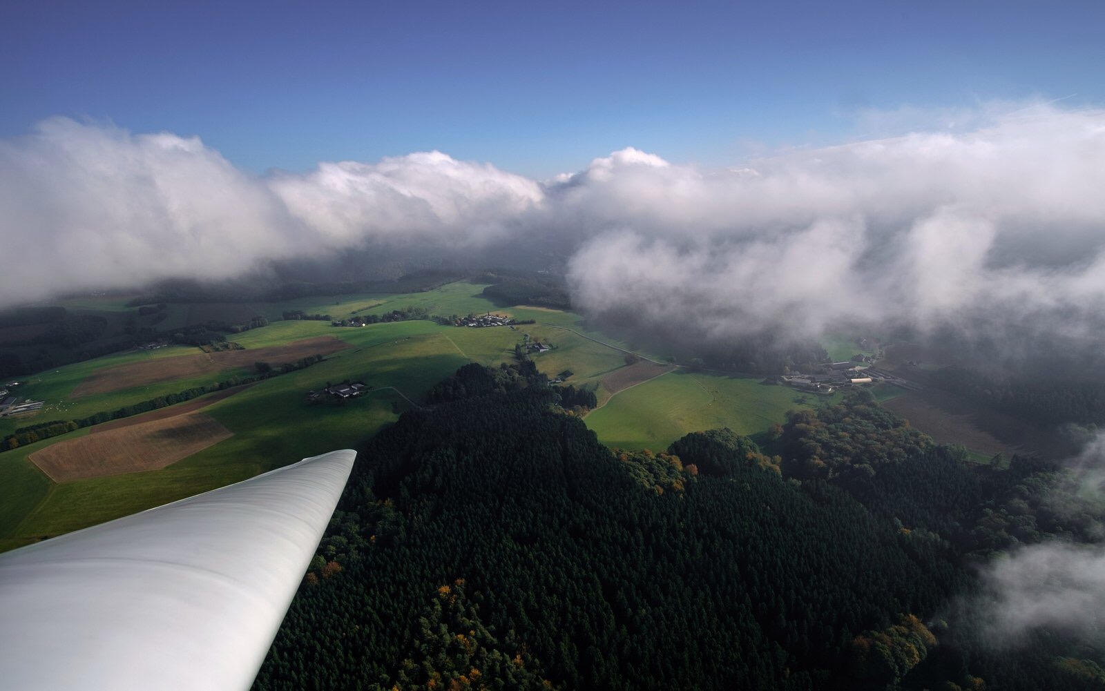 Fliegerlager in der Schwäbischen Alb Fliegerlager in der Schwäbischen Alb